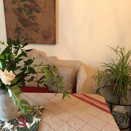 Stylovy Historicky Apartman Se Zahradou V Srdci Moravy Pobliz Kromerize A Olomouce *