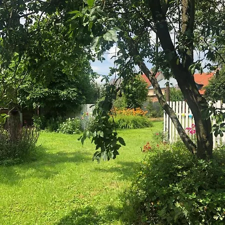 Stylovy Historicky Apartman Se Zahradou V Srdci Moravy Pobliz Kromerize A Olomouce