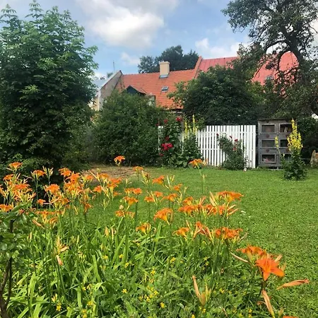 Stylovy Historicky Apartman Se Zahradou V Srdci Moravy Pobliz Kromerize A Olomouce Kojetin