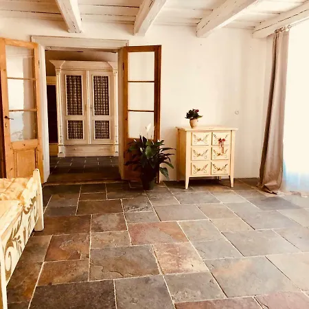 Stylovy Historicky Apartman Se Zahradou V Srdci Moravy Pobliz Kromerize A Olomouce * Kojetín