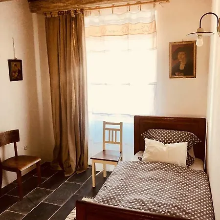 Stylovy Historicky Apartman Se Zahradou V Srdci Moravy Pobliz Kromerize A Olomouce