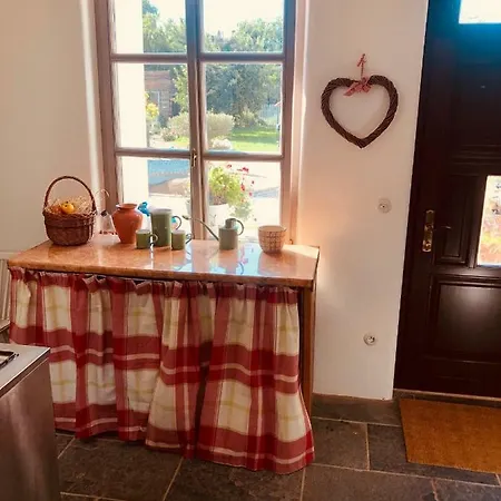Apartament Stylovy Historicky Apartman Se Zahradou V Srdci Moravy Pobliz Kromerize A Olomouce Kojetín